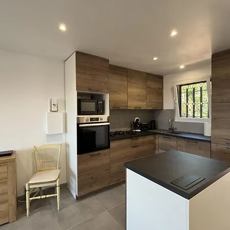 Quiet And Fresh With Garden Apartment